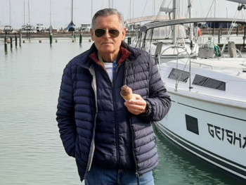 Nick 71 éves társkereső profilképe