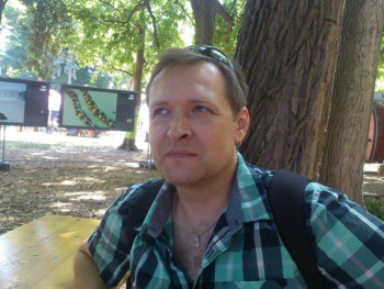 QuantumFecó 48 éves társkereső profilképe