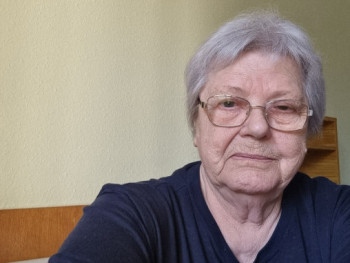 őszintén 76 éves társkereső profilképe