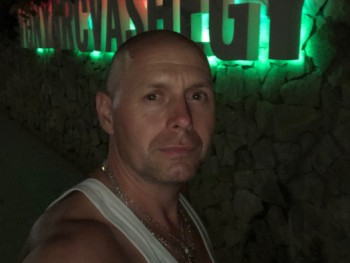 gabesz8005 45 éves társkereső profilképe