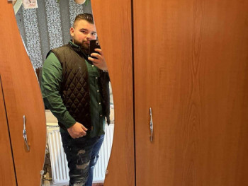 Kempoharcos 27 éves társkereső profilképe