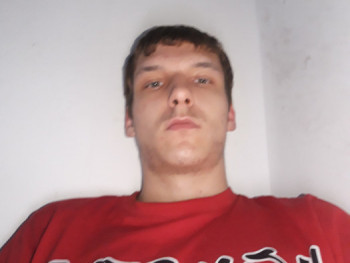 patrik17 18 éves társkereső profilképe