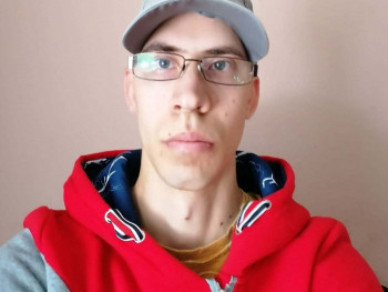 kevesnorbert 32 éves társkereső profilképe