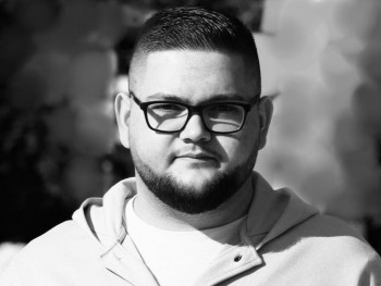 Zoli_02 23 éves társkereső profilképe