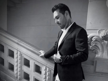 Robert 37 éves társkereső profilképe