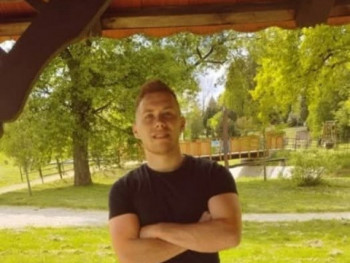 Szabyyy 24 éves társkereső profilképe