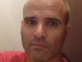 Albert 45 éves társkereső profilképe