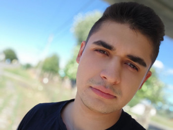 Dominik200224 23 éves társkereső profilképe