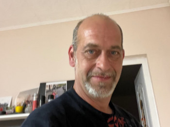 Milán77 48 éves társkereső profilképe