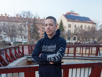 Dom_20 20 éves társkereső profilképe