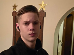 Krisztián19 - 18 éves társkereső fotója