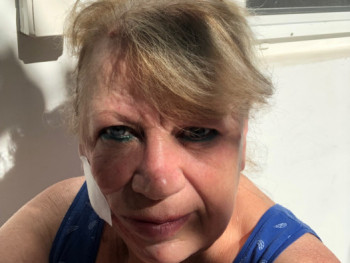 Angella 64 éves társkereső profilképe