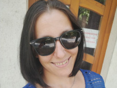Erika33 - 33 éves társkereső fotója