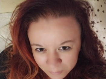 Evi 43 éves társkereső profilképe
