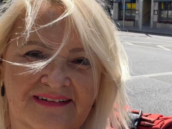 celine 69 éves társkereső profilképe