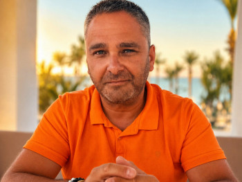 Roland8080 45 éves társkereső profilképe