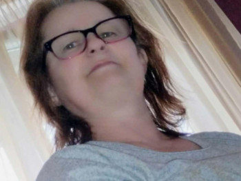 ibolyaviola 61 éves társkereső profilképe