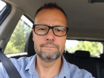Tomiiiii 49 éves társkereső profilképe