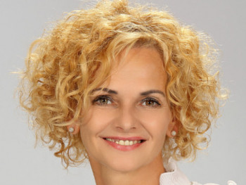 nina 50 éves társkereső profilképe