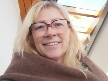 Éviczin 53 éves társkereső profilképe