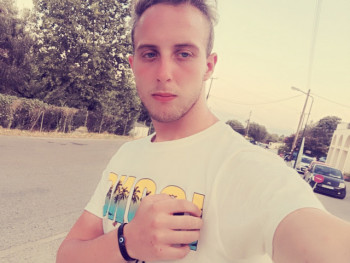 Alex56 21 éves társkereső profilképe